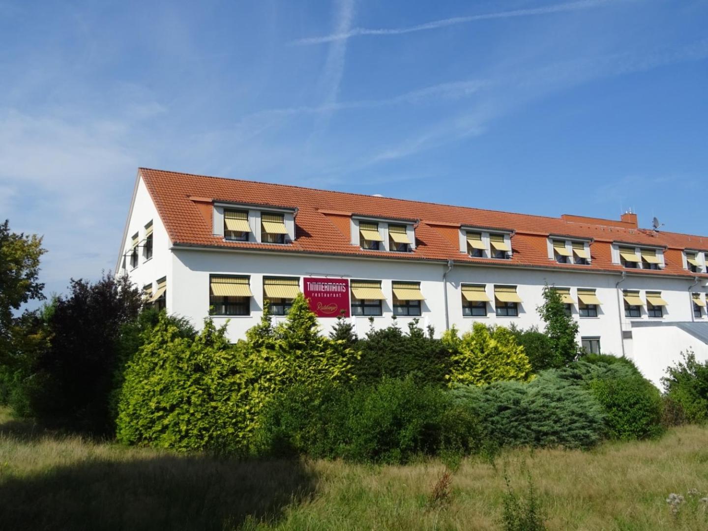Hotel Sportwelt Radeberg Extérieur photo