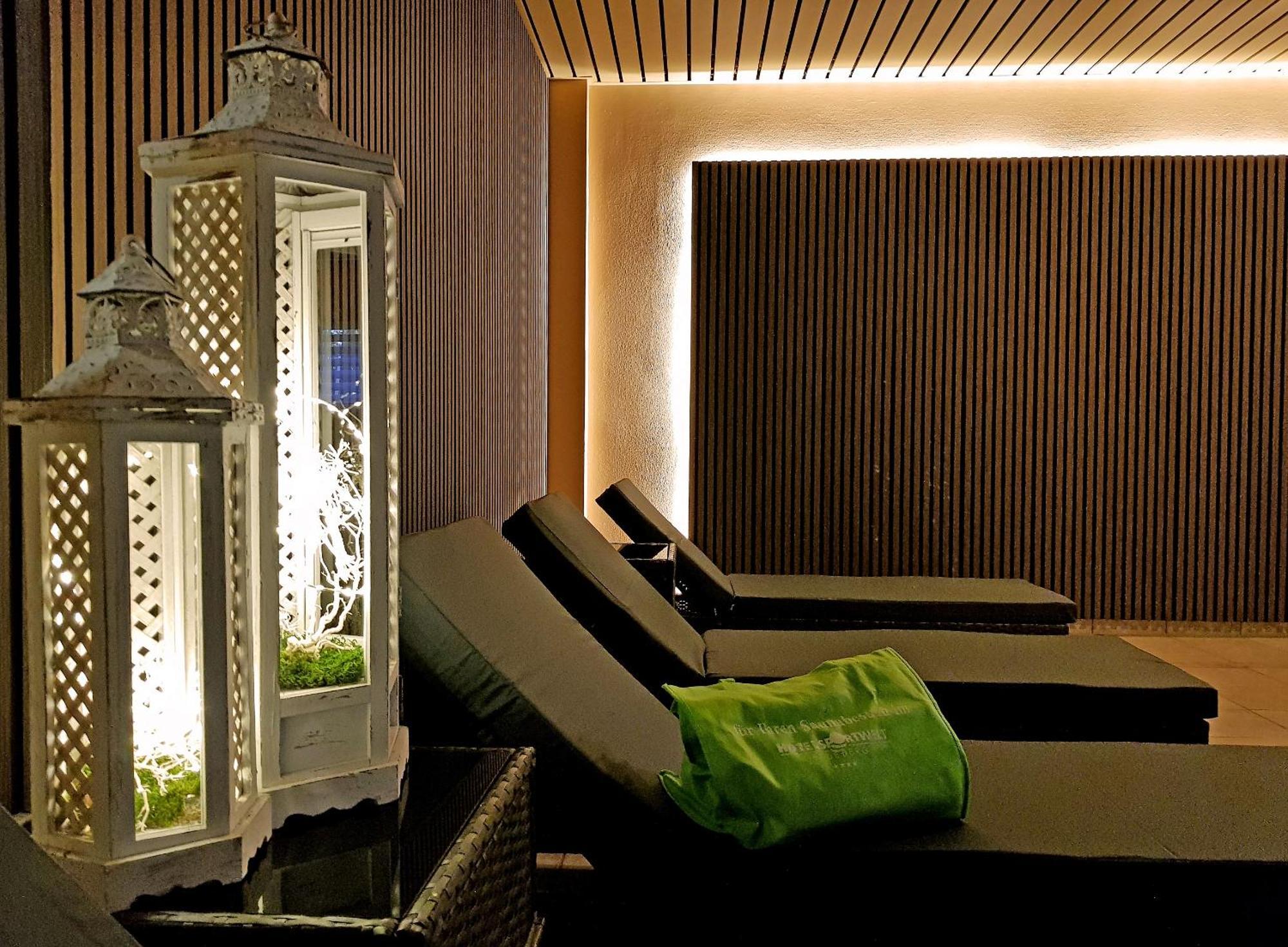 Hotel Sportwelt Radeberg Extérieur photo